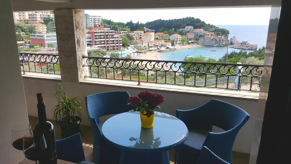 Rino Lux * Sveti Stefan